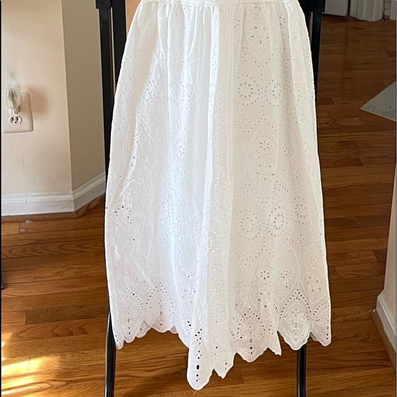 Zara Summer Dress,ZARA OPEN EMBROIDERED DRESS.
NEW W/TAGS.
(NWT - Picture 9 of 16